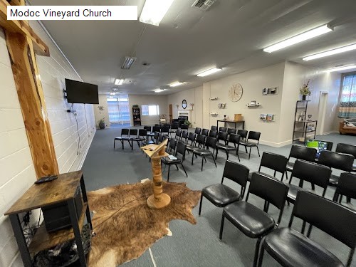 Modoc Vineyard Church