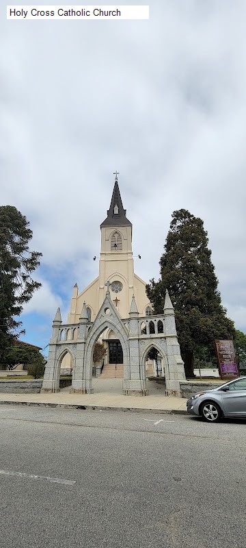 Holy Cross Catholic Church