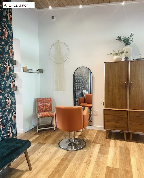 Al Di Là Salon