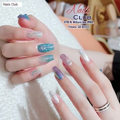 Nails Club