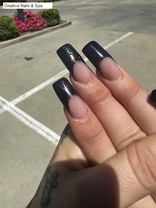 Creative Nails & Spa
