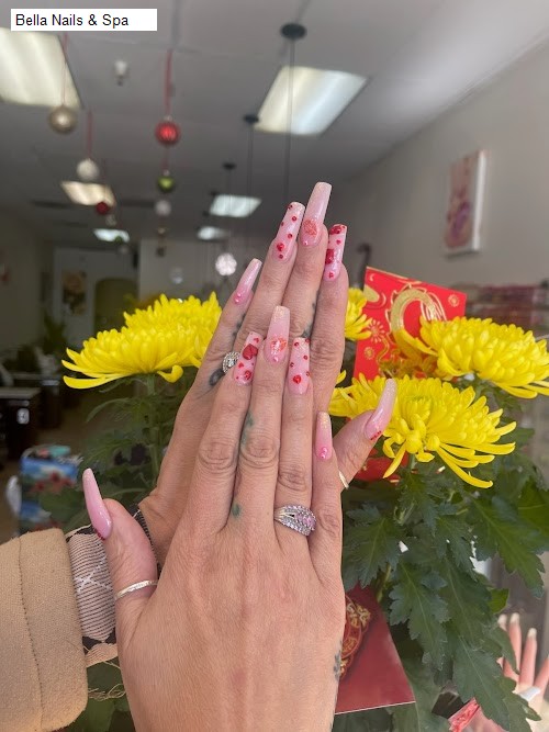 Bella Nails & Spa
