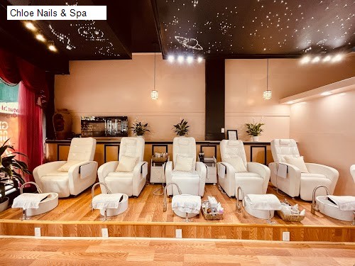 Chloe Nails & Spa