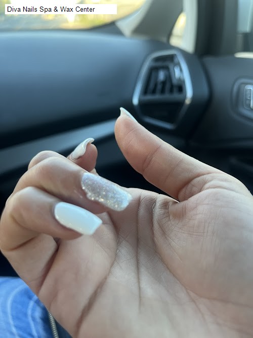 Diva Nails Spa & Wax Center