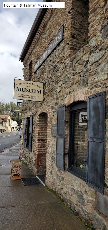 Fountain & Tallman Museum
