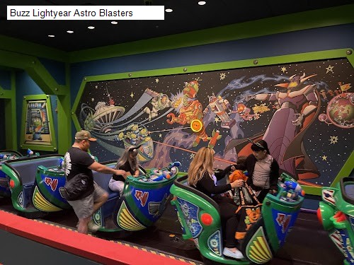 Buzz Lightyear Astro Blasters